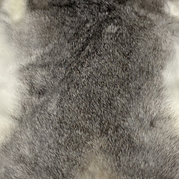 Vintage Rabbit Fur Pelt with White and Grey Fur (19 in) - Picture 3 of 4